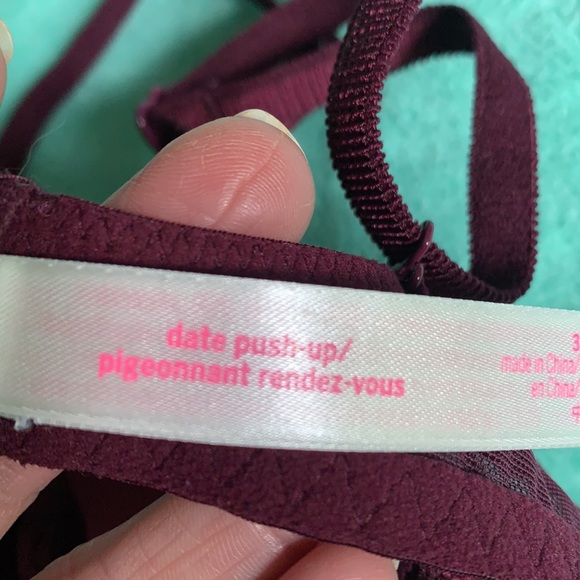 Victoria’s Secret PINK lace push-up bra 32C - Picture 4 of 6